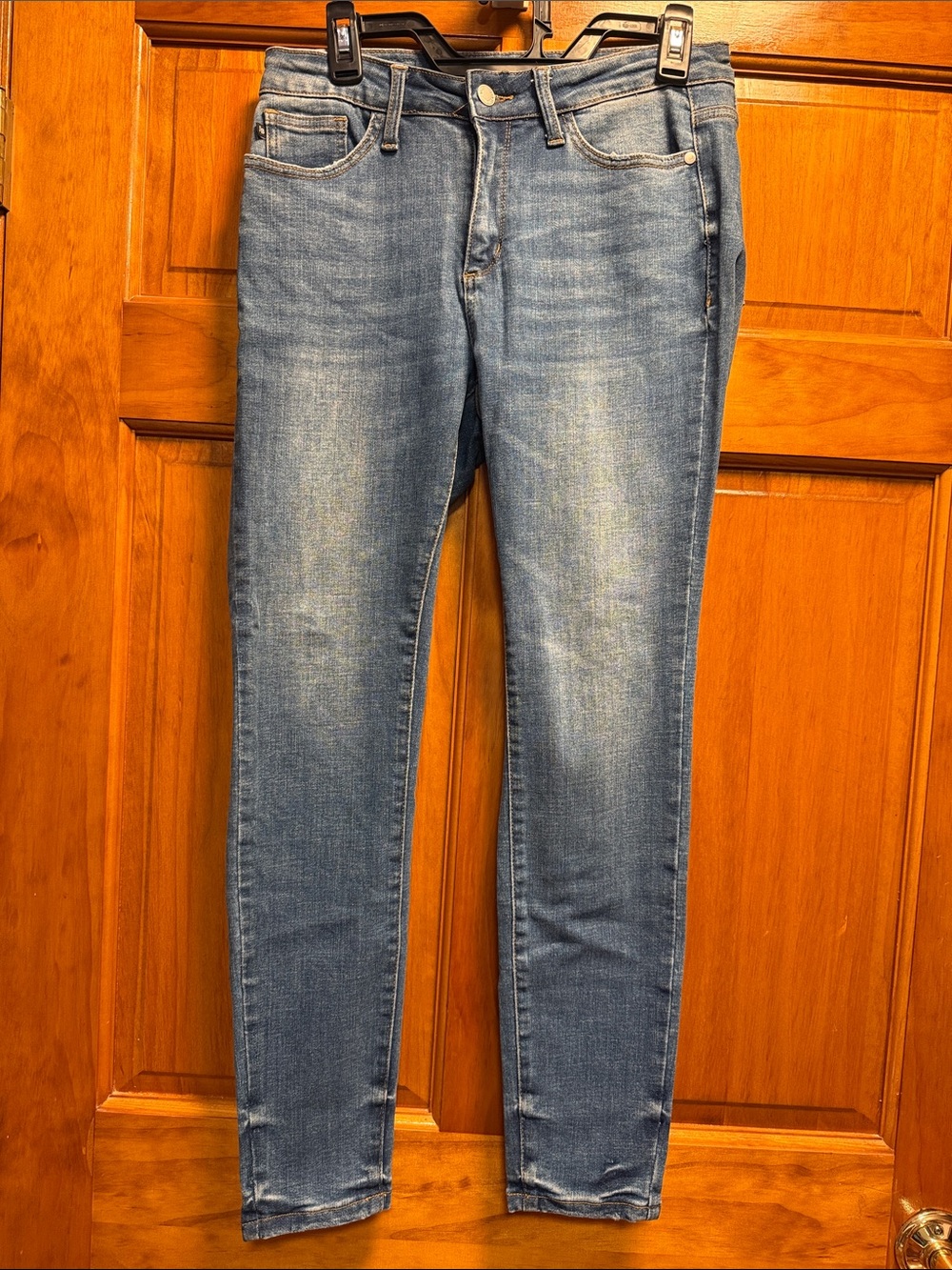Judy Blue Faded Medium Blue Skinny Jeans